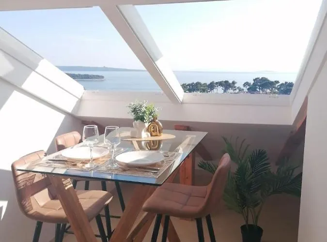 Sky Apartment, Island Rab Apartman *
